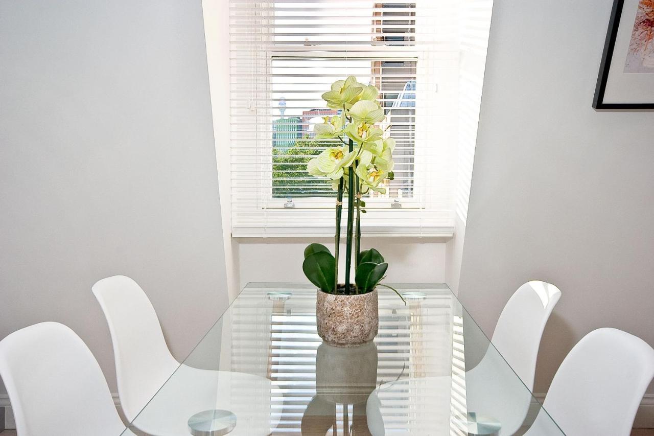 Hébergement de vacances Interlude House E Penthouse By Living *
