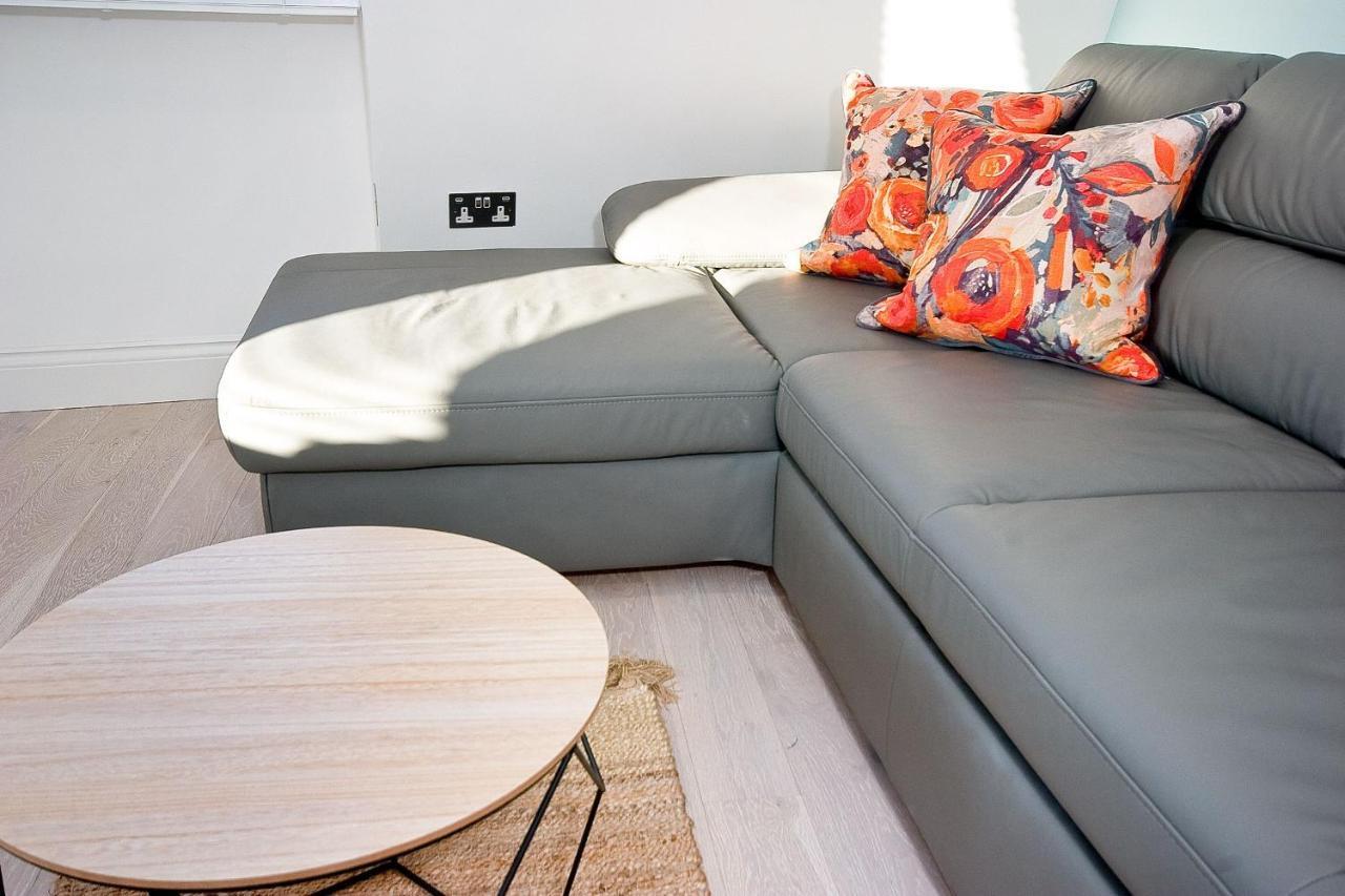 Interlude House E Penthouse By Living Hébergement de vacances *