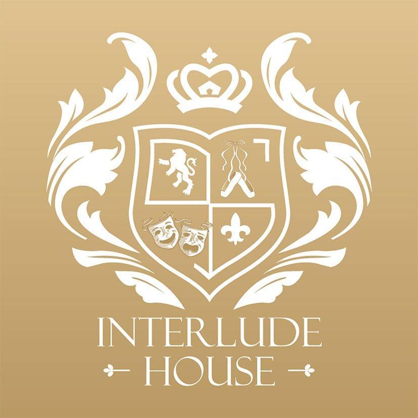 Interlude House E Penthouse By Living Сasa de vacaciones *